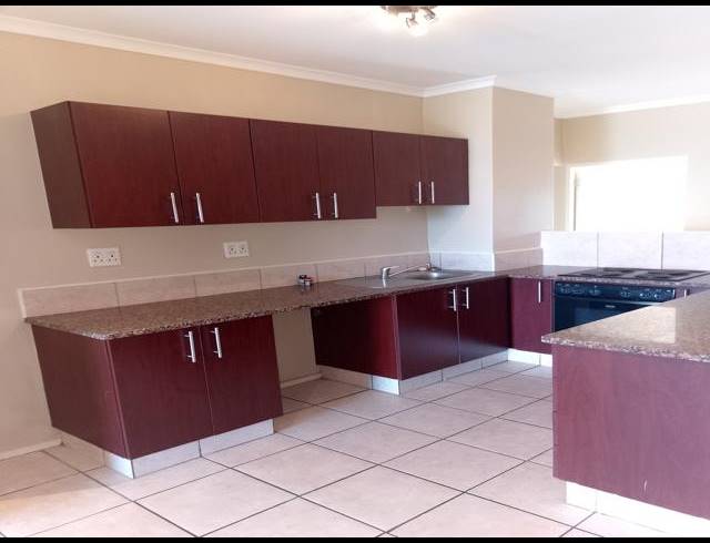 3 bed property to rent in WINKLESPRUIT
